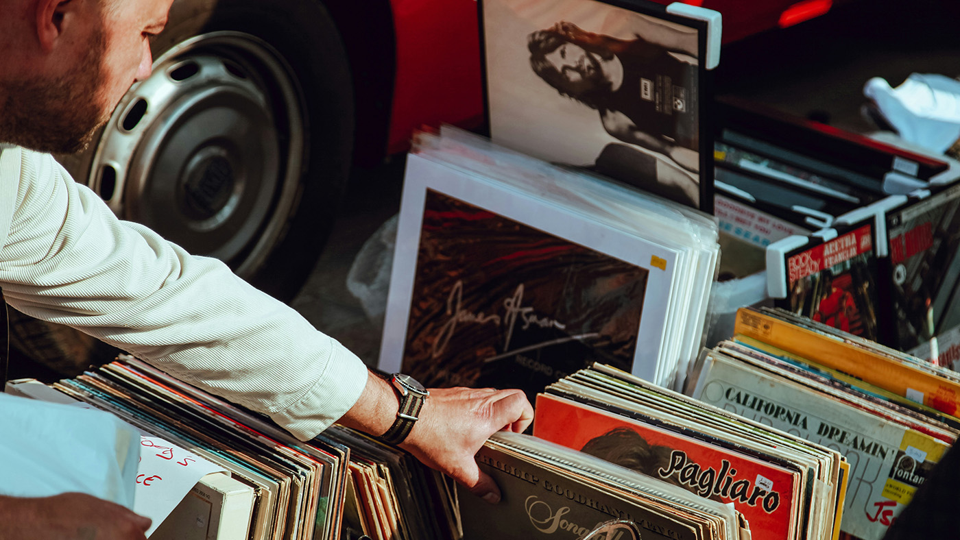 Vinyl Listening Rooms Reshape How We Enjoy Records